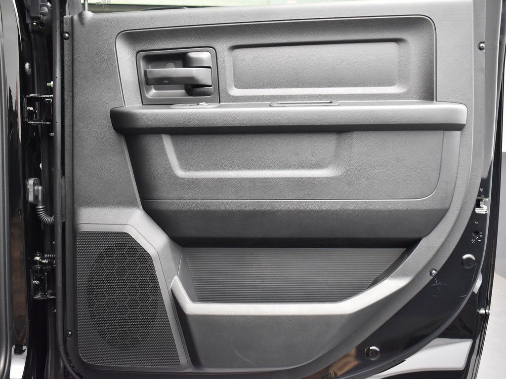 2026 RAM 2500 BLACK EXPRESS CREW CAB 4X4 6'4' BOX — миниатюра 23