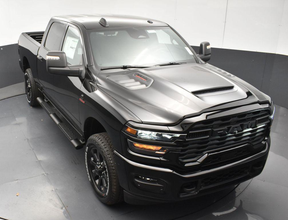 2026 RAM 2500 BLACK EXPRESS CREW CAB 4X4 6'4' BOX — миниатюра 32