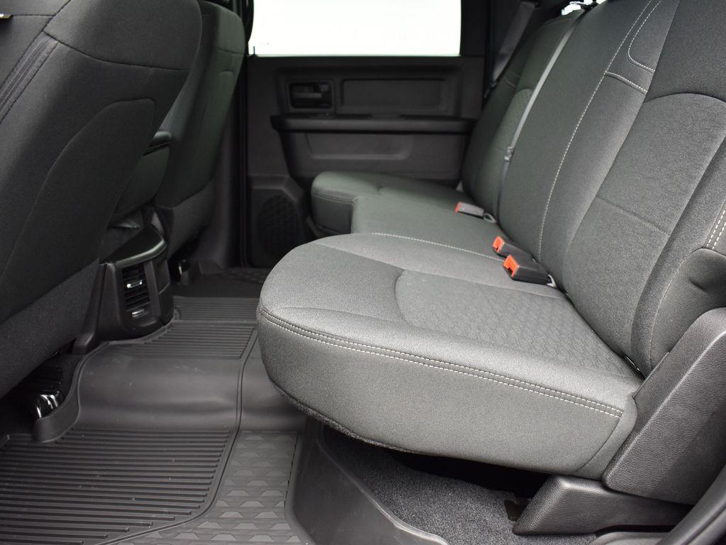 2026 RAM 2500 BLACK EXPRESS CREW CAB 4X4 6'4' BOX — миниатюра 21