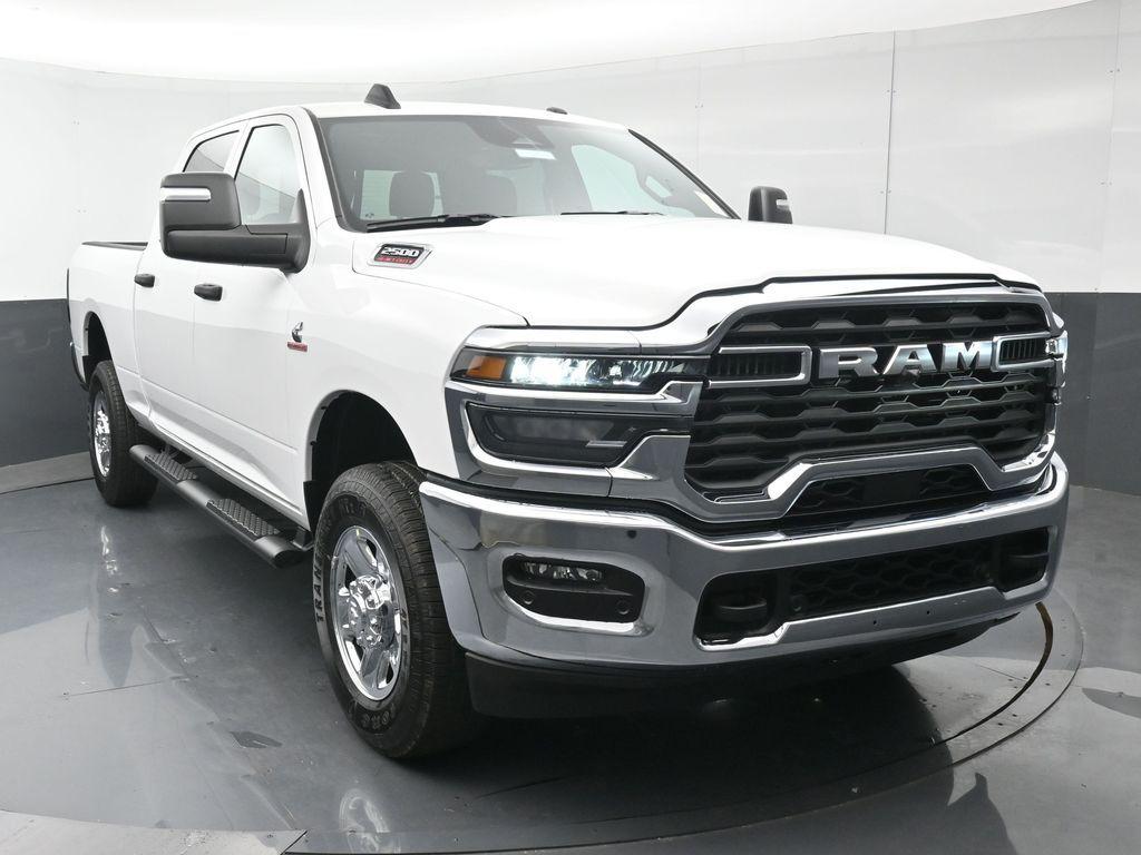 2026 RAM 2500 TRADESMAN — фото 6