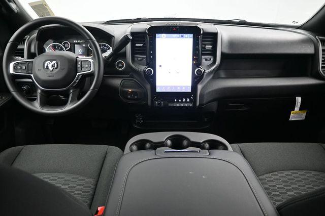 صورة مصغرة 14 لـ 2026 RAM 3500 TRADESMAN CREW CAB 4X4 8' BOX