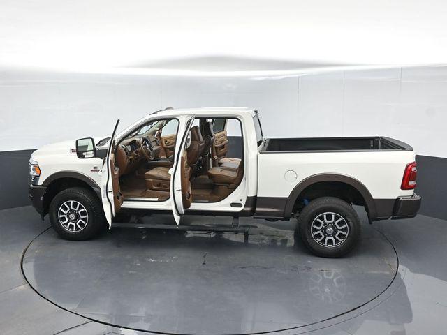 صورة مصغرة 60 لـ 2024 RAM 2500 LONGHORN