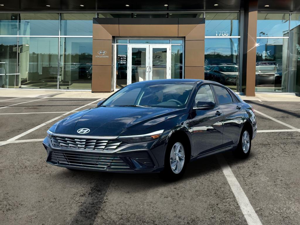 New 2026 Hyundai ELANTRA SE