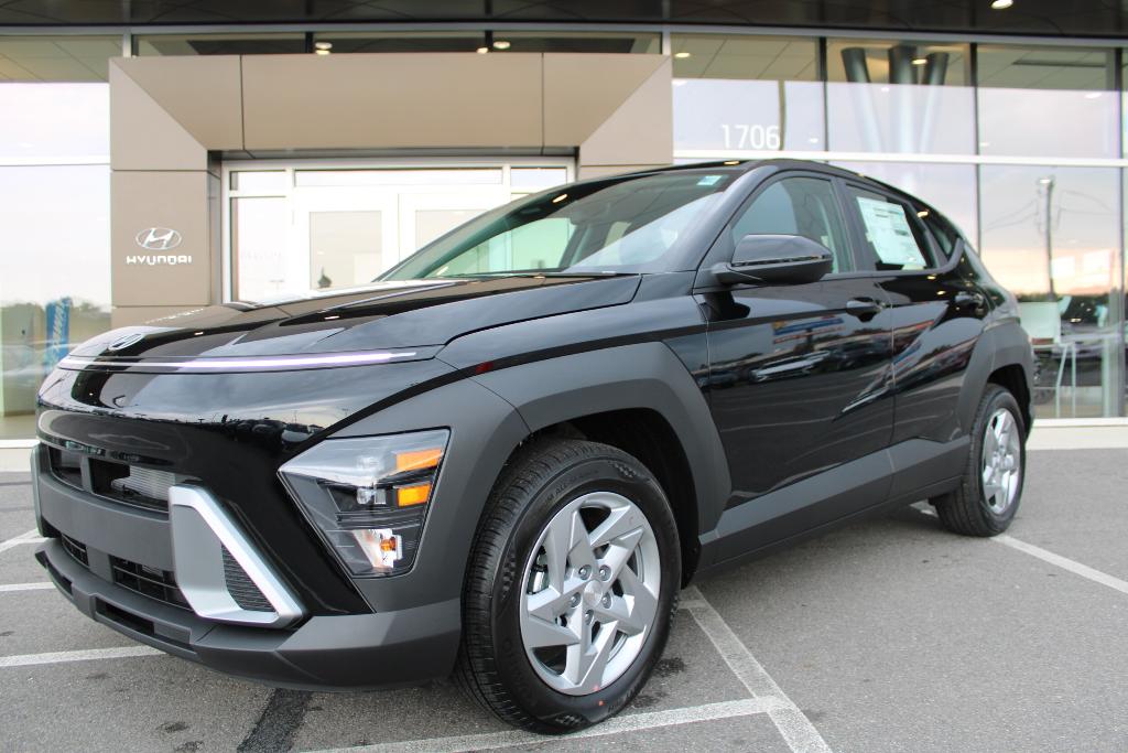 New 2027 Hyundai KONA SE