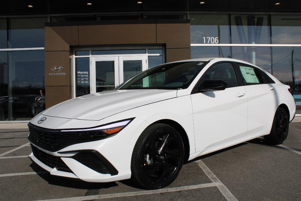 New 2026 Hyundai ELANTRA SEL Sport