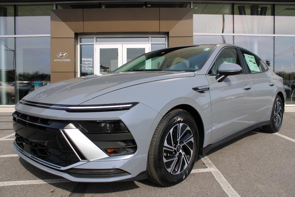 New 2026 Hyundai SONATA Hybrid Blue