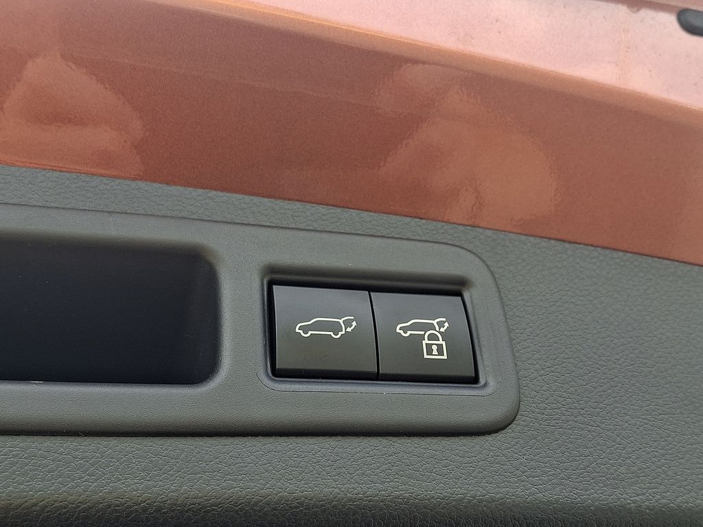 صورة مصغرة 28 لـ 2025 Lexus RX 450H+ LUXURY