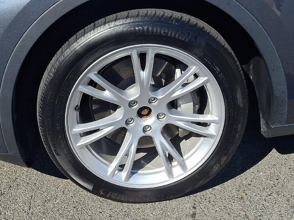 2023 Tesla MODEL Y LONG RANGE thumbnail 6