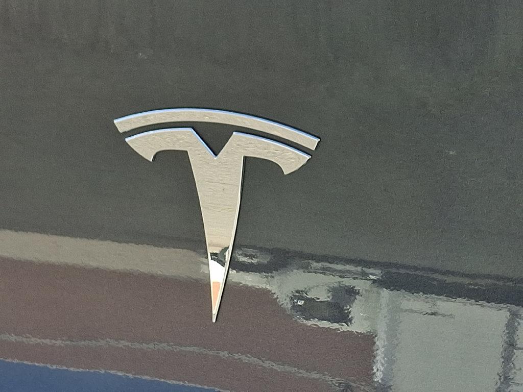 2023 Tesla MODEL Y LONG RANGE thumbnail 30