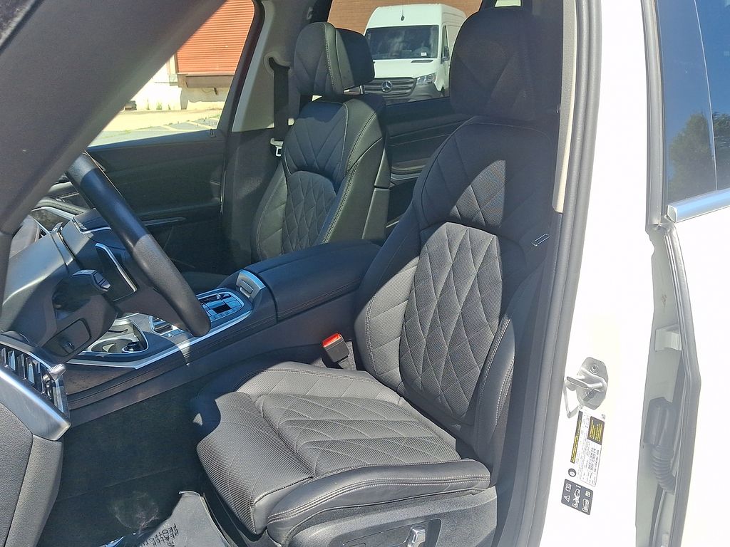 2025 BMW X7 XDRIVE40I — миниатюра 13