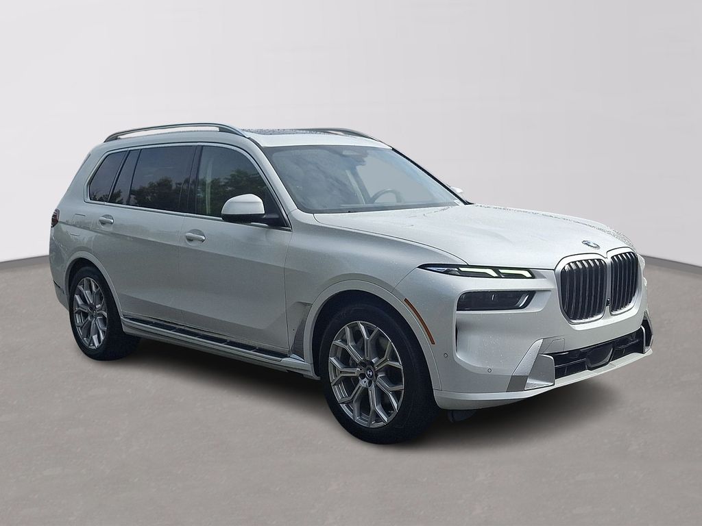 صورة 3 لـ 2025 BMW X7 XDRIVE40I