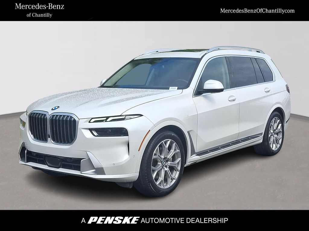 صورة 1 لـ 2025 BMW X7 XDRIVE40I