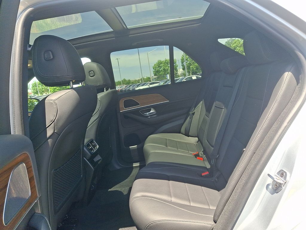 2025 Mercedes-BENZ GLE 照片 10