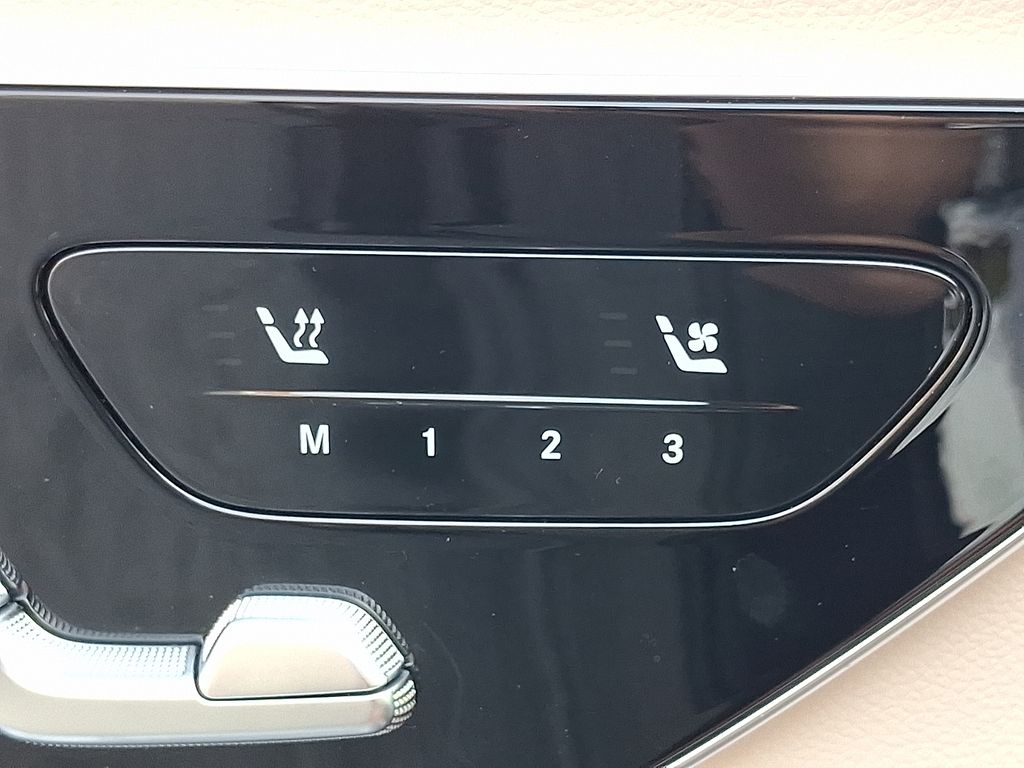 2026 Mercedes-BENZ E-CLASS 缩略图 27
