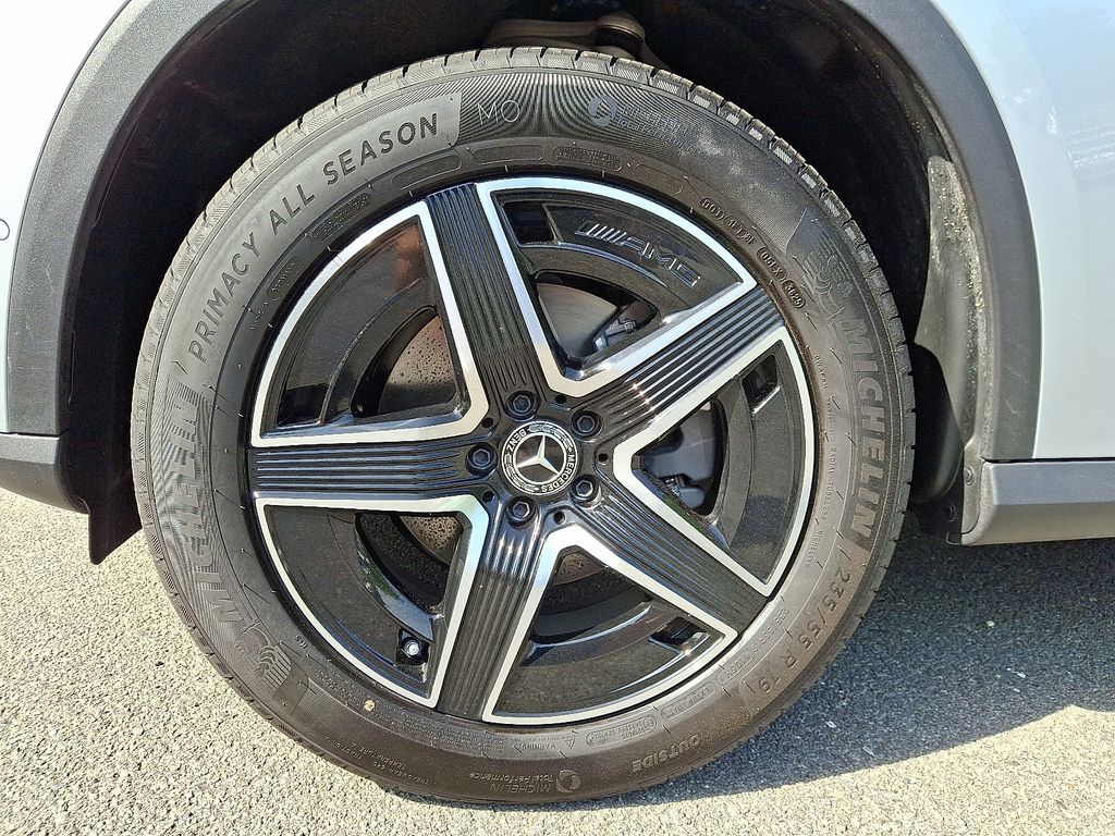 صورة 8 لـ 2026 Mercedes-BENZ GLC