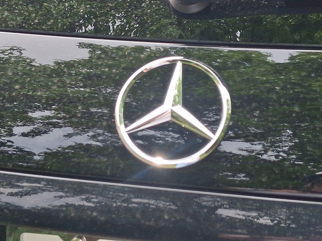 2026 Mercedes-BENZ GLC thumbnail 30