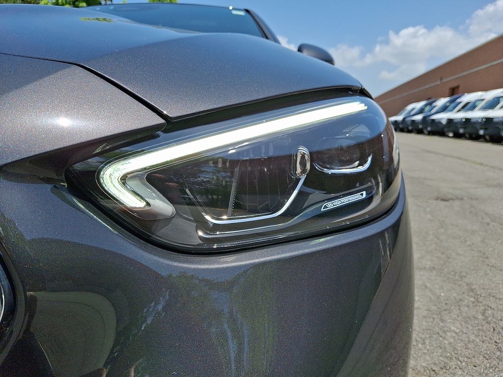 صورة 9 لـ 2026 Mercedes-BENZ C-CLASS