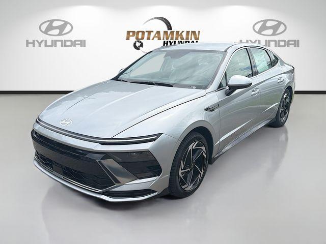 New 2026 Hyundai SONATA SEL Sport
