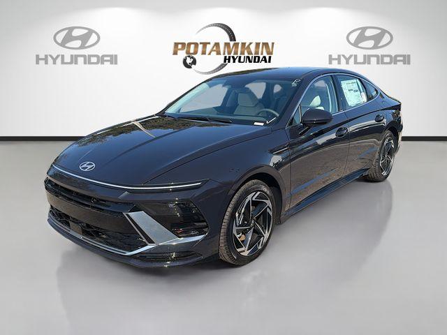 New 2026 Hyundai SONATA SEL Sport