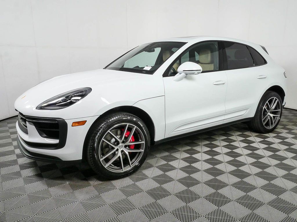 صورة 2 لـ 2026 Porsche MACAN