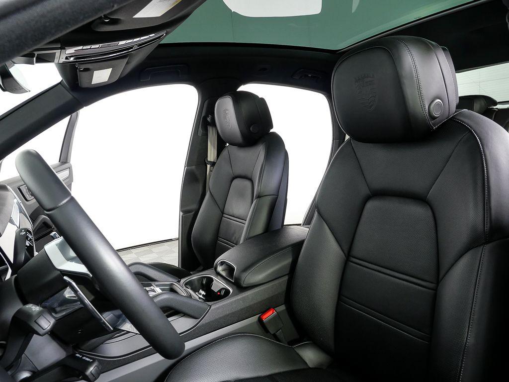 PORSCHE CAYENNE - 5