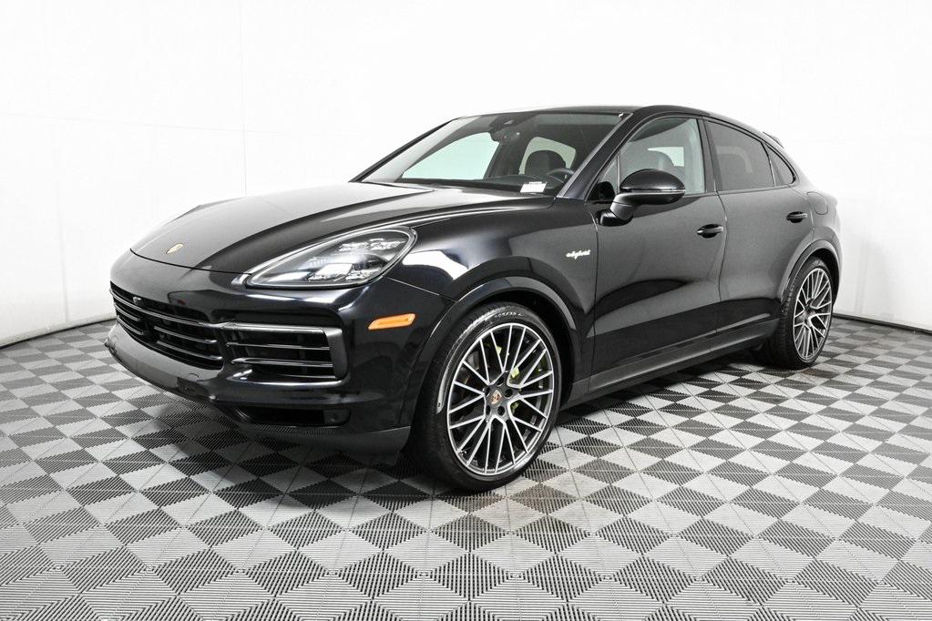 Used 2022 Porsche Cayenne Platinum Edition