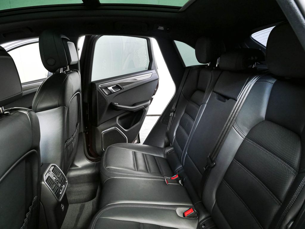 صورة مصغرة 21 لـ 2024 Porsche MACAN MACAN GTS