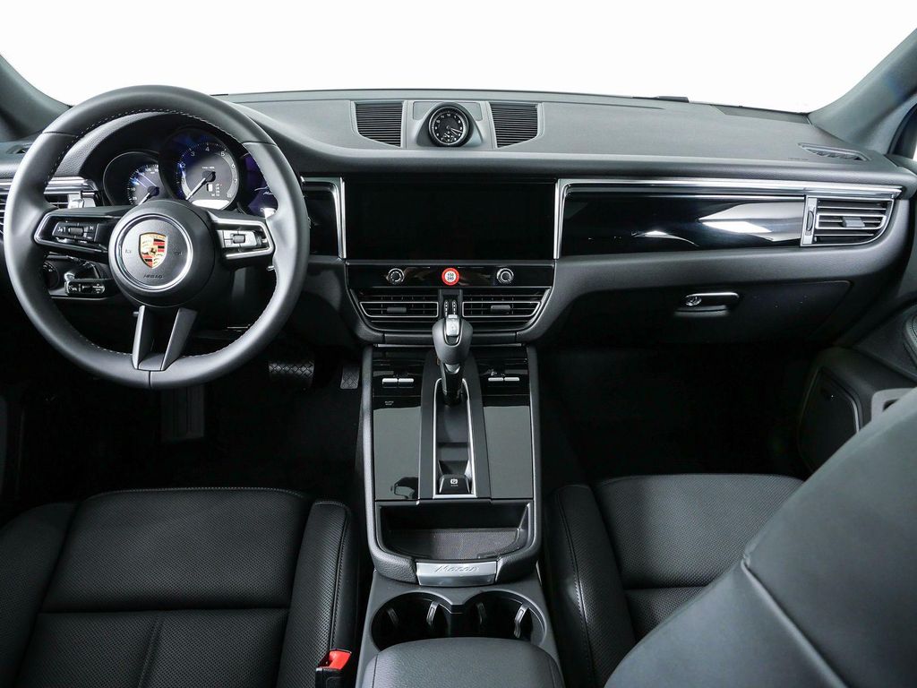 صورة مصغرة 22 لـ 2026 Porsche MACAN
