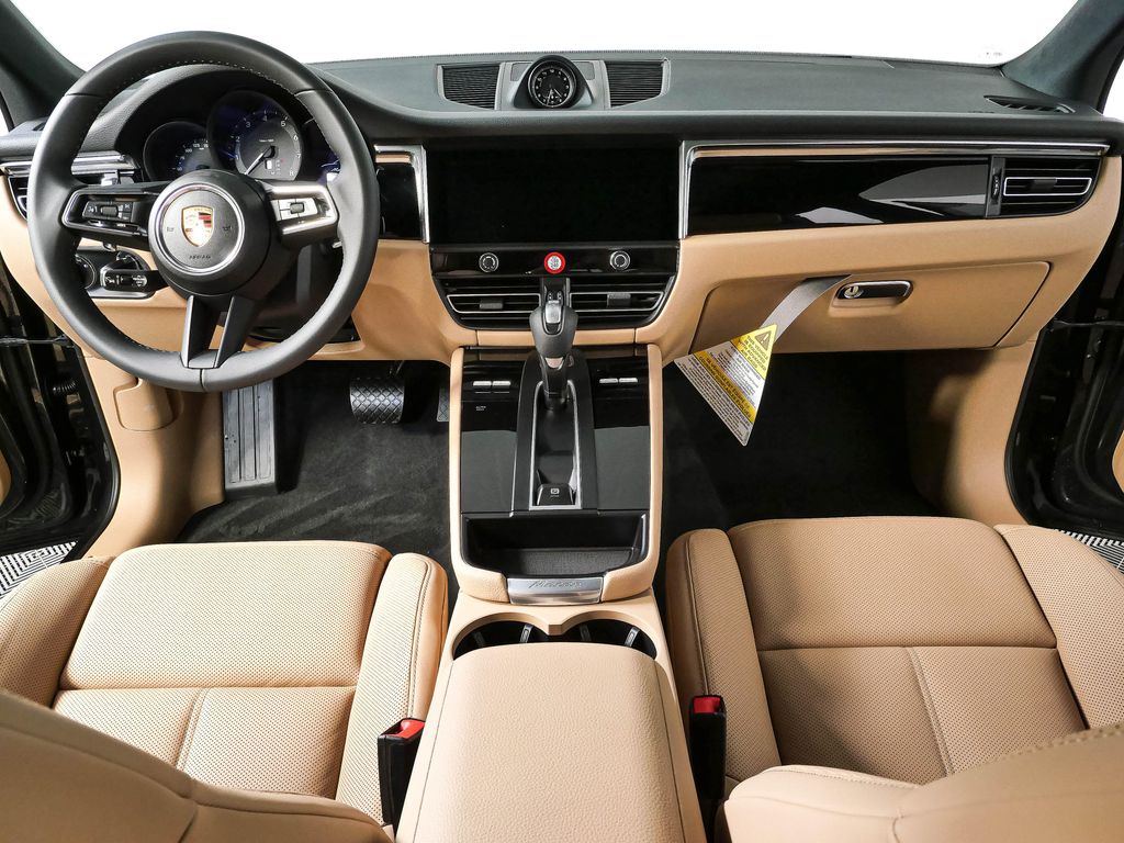 2026 Porsche MACAN — миниатюра 19