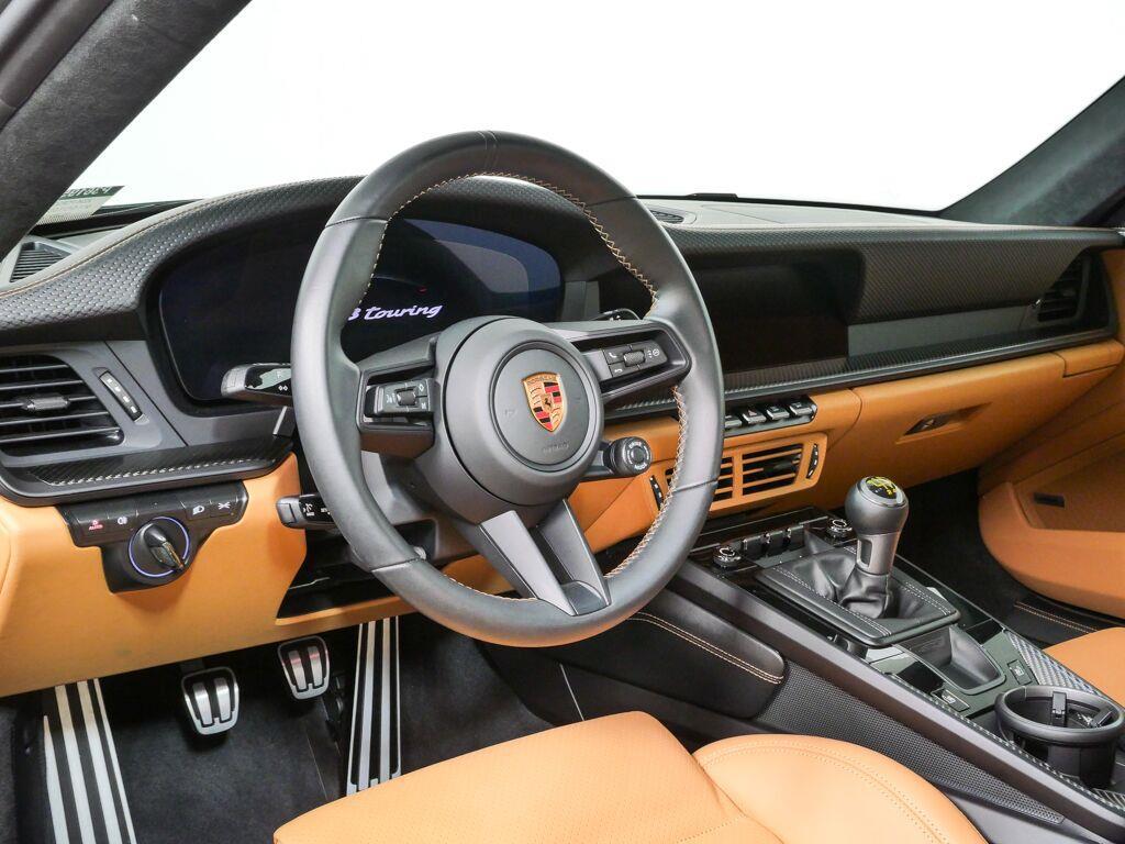 صورة 4 لـ 2026 Porsche 911 GT3 W/TOURING PACKAGE