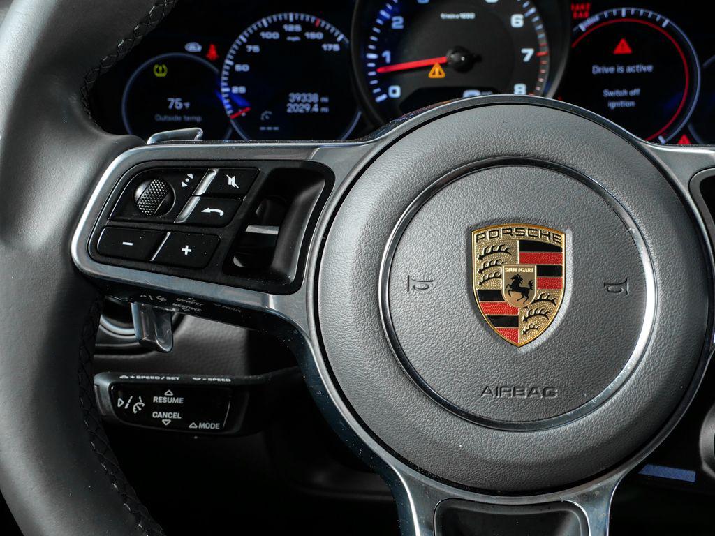 PORSCHE CAYENNE - 10