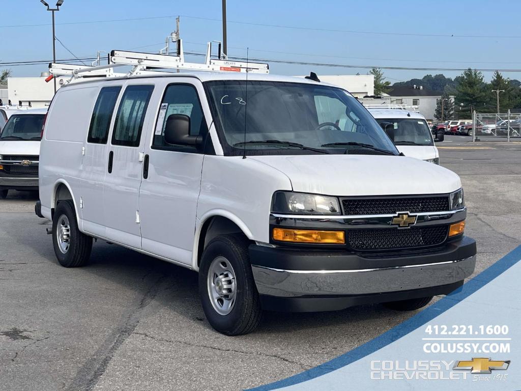 New 2025 Chevrolet Express 2500 Work Van