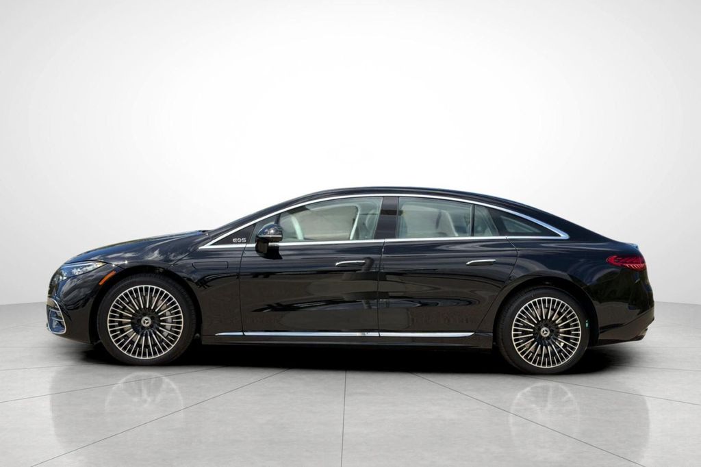 2026 Mercedes-BENZ EQS 缩略图 31