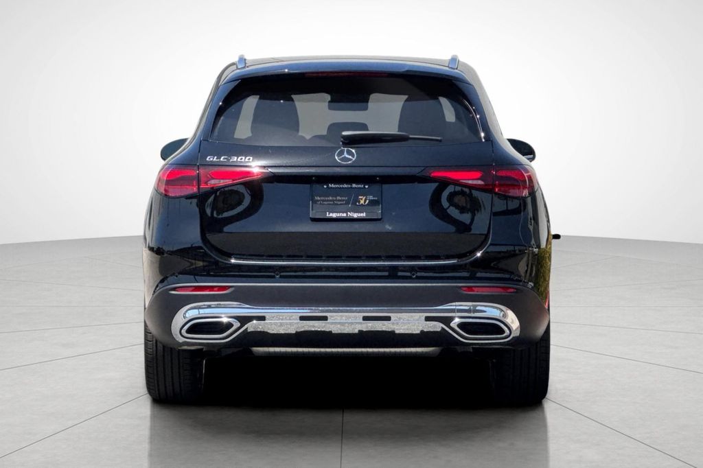 MERCEDES-BENZ GLC - 9