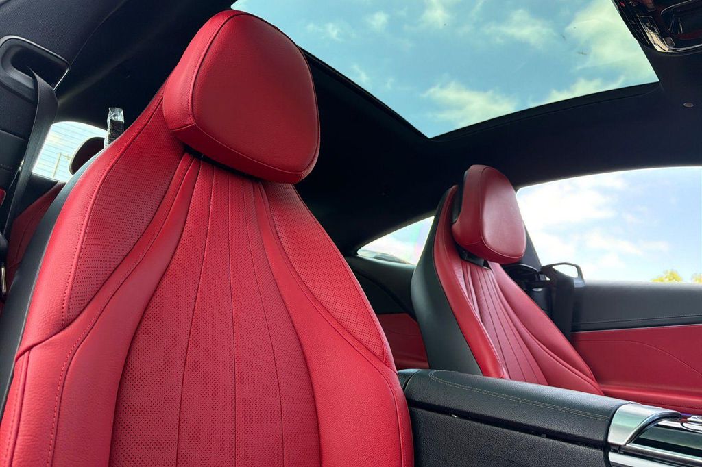 2026 Mercedes-BENZ CLE photo 3