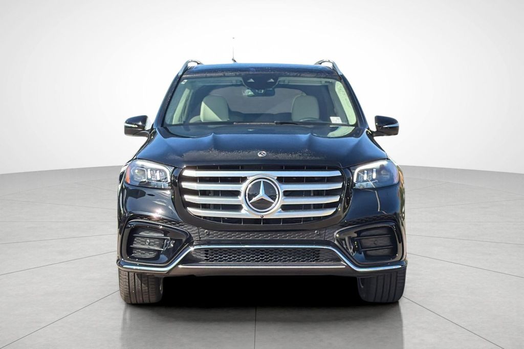 MERCEDES-BENZ GLS - 9