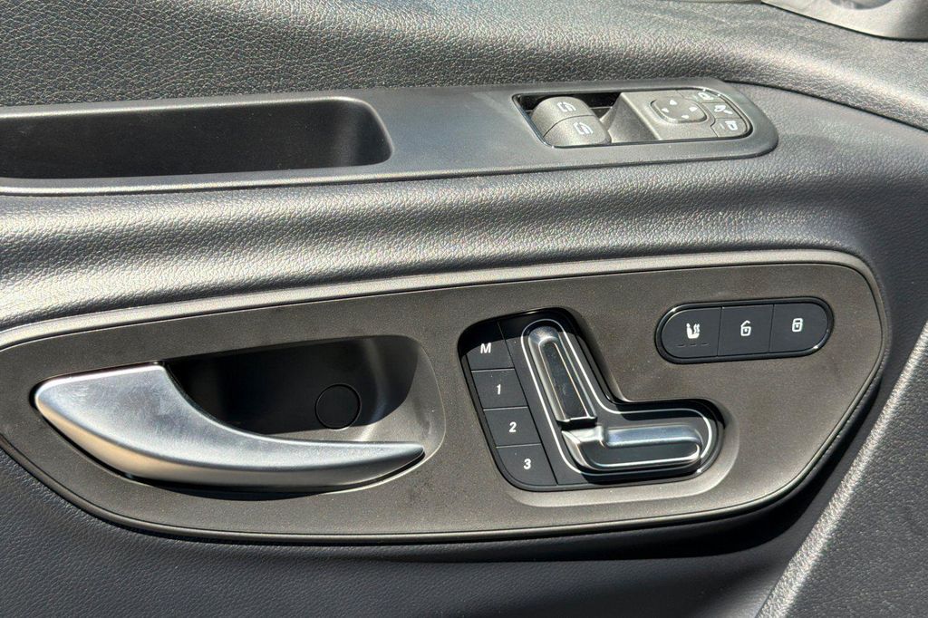 صورة مصغرة 22 لـ 2026 Mercedes-BENZ OTHERS