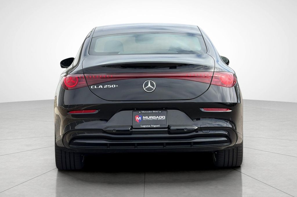 2027 Mercedes-BENZ CLA 照片 8