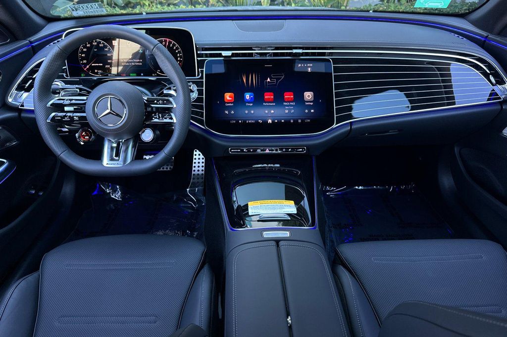 MERCEDES-BENZ E-CLASS - 2