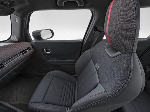 2025 MINI HARDTOP 缩略图 17