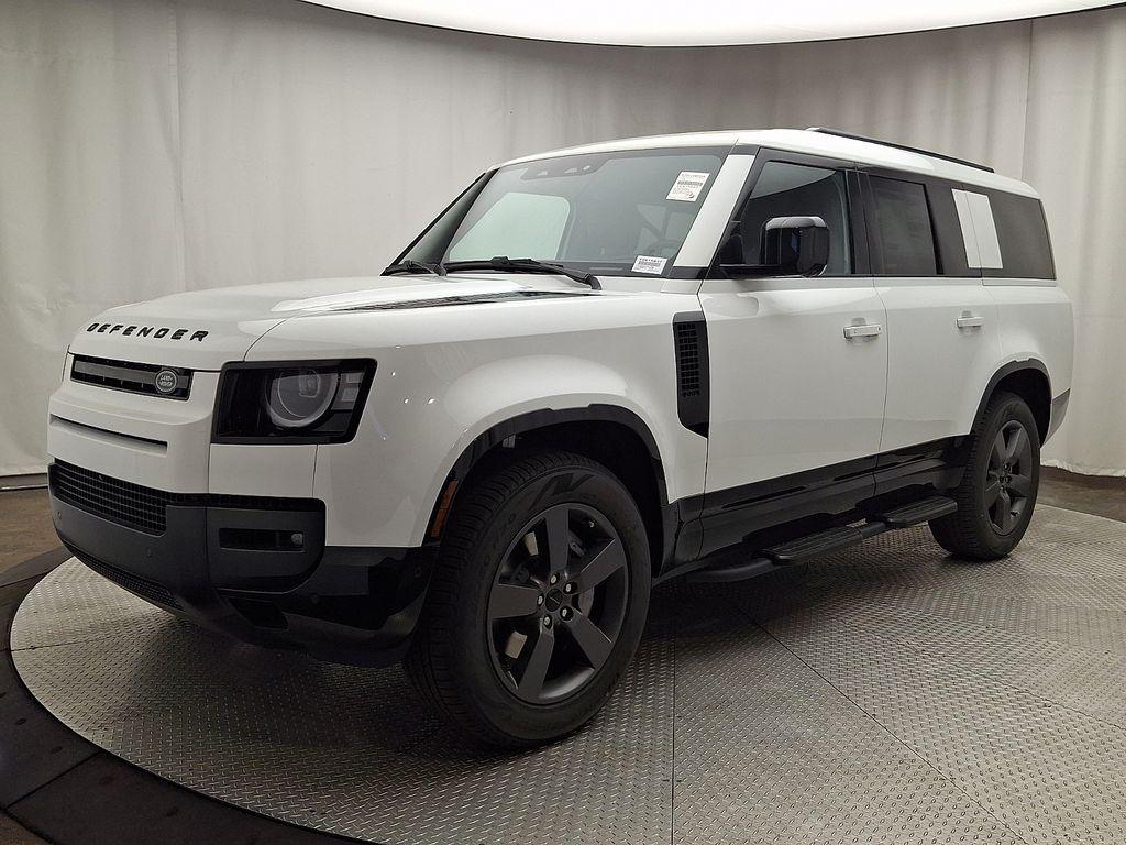 New 2026 Land Rover Defender P400 X-Dynamic SE