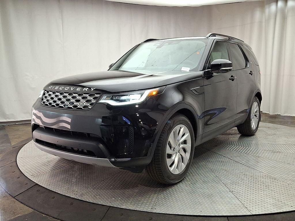 New 2025 Land Rover Discovery P300 S