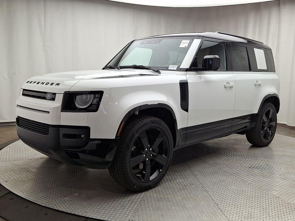 New 2026 Land Rover Defender P400 X-Dynamic SE