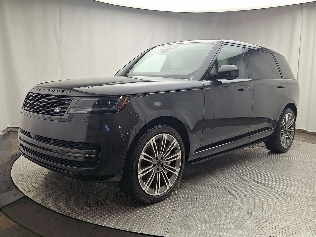 New 2026 Land Rover Range Rover SE