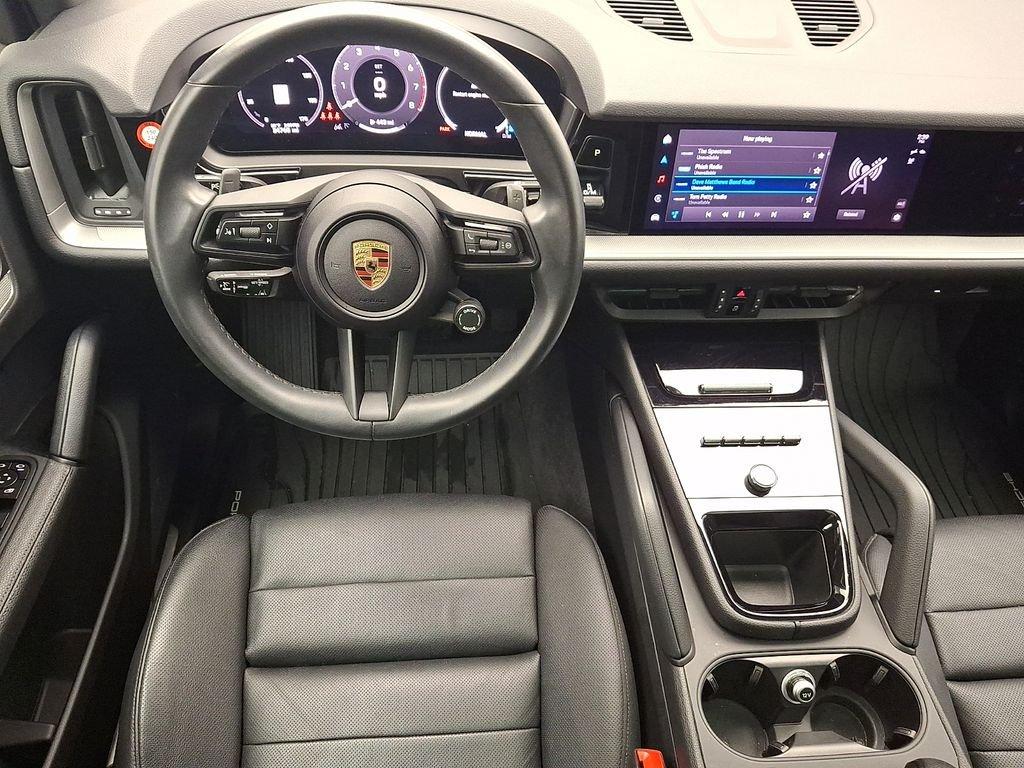 صورة مصغرة 12 لـ 2024 Porsche CAYENNE BASE