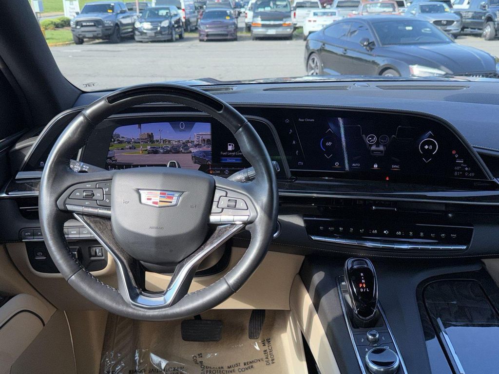صورة مصغرة 13 لـ 2023 Cadillac ESCALADE PREMIUM LUXURY