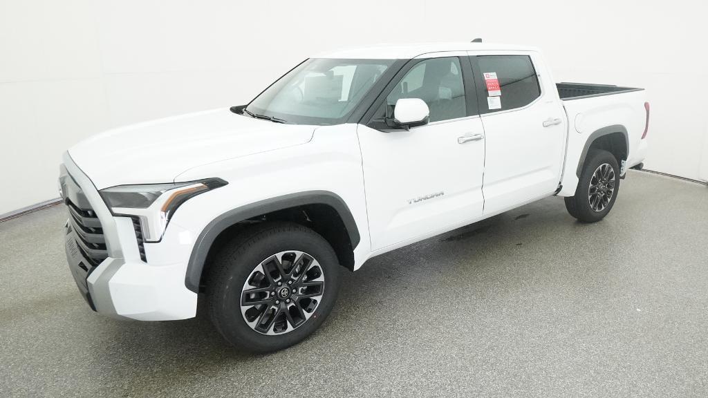 TOYOTA TUNDRA - 1