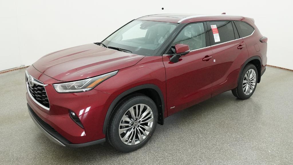 New 2026 Toyota Highlander Hybrid Platinum