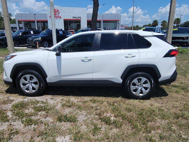 2024 Toyota RAV4 LE 照片 7