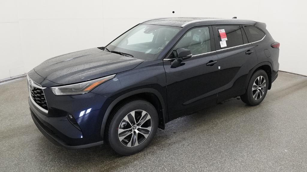 New 2026 Toyota Highlander XLE